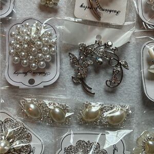 Wholesale 10 pcs brooches from 0.5” to 2.5”